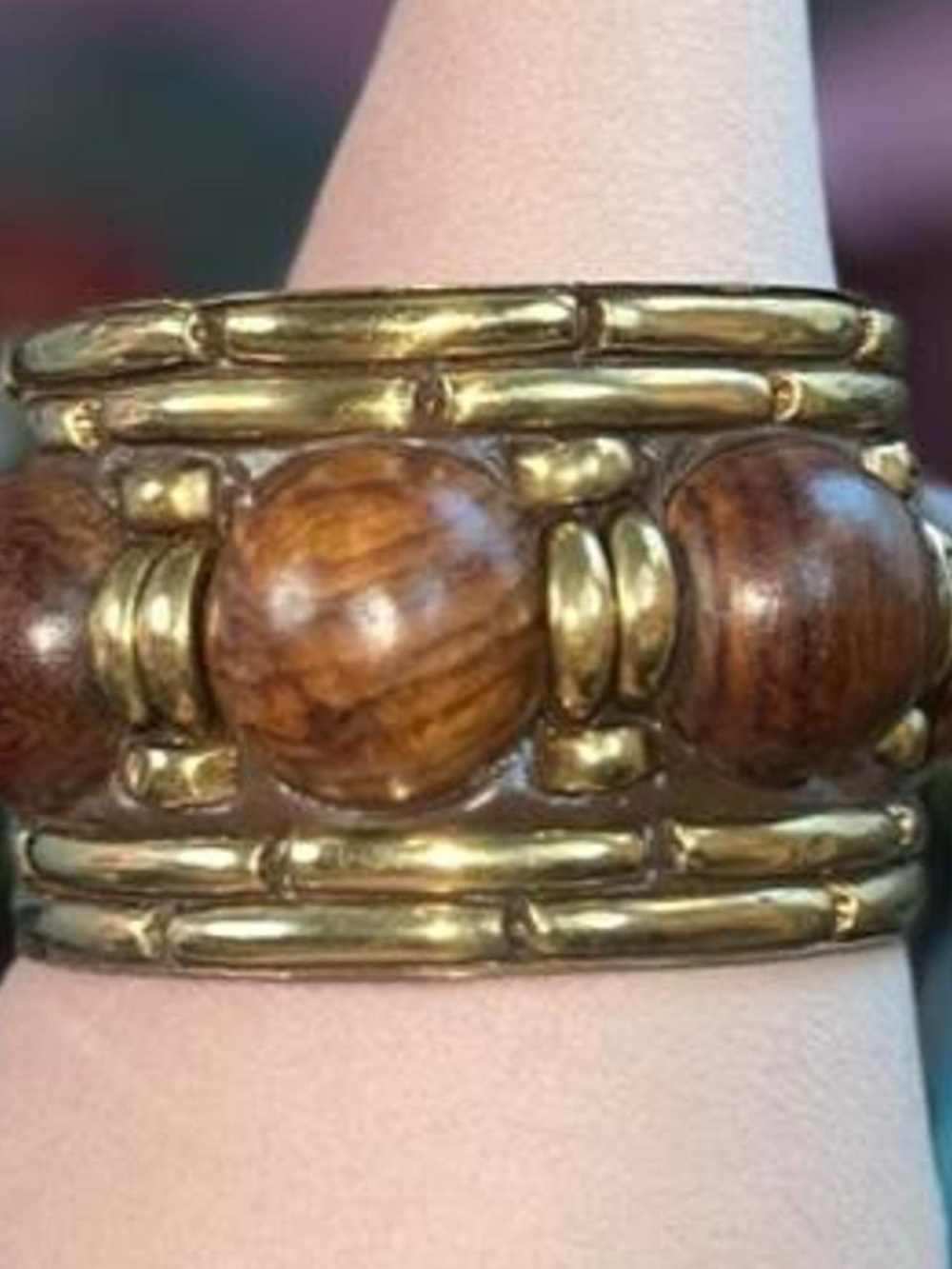 Vintage rare brass tone chunky bangle with polished wood ball/bead accents